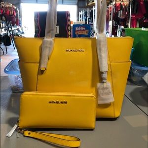 Michael  Kors EW top zip tote new with tags.